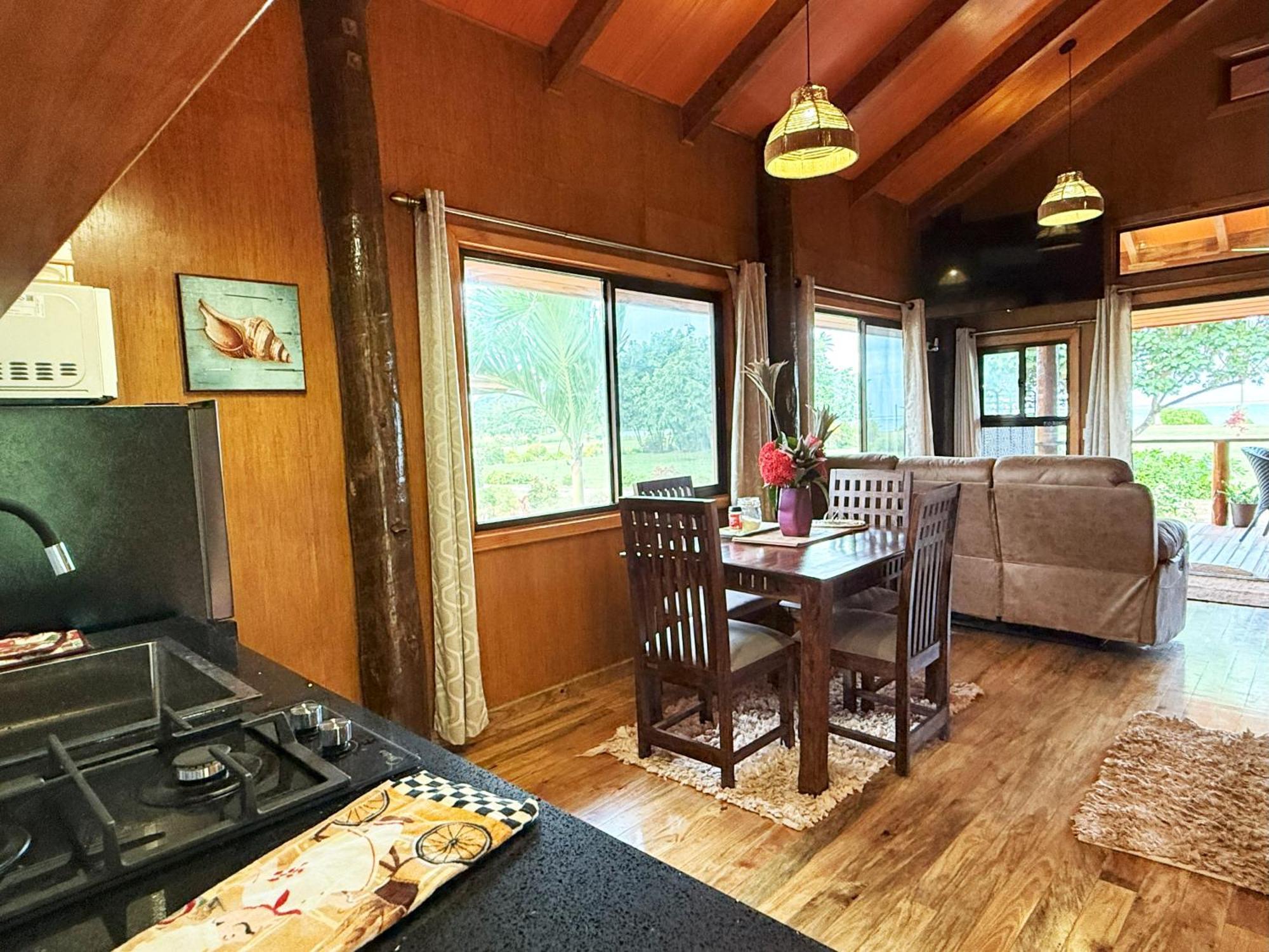 Sigasiga Sands Boutique Bungalows Savusavu Δωμάτιο φωτογραφία